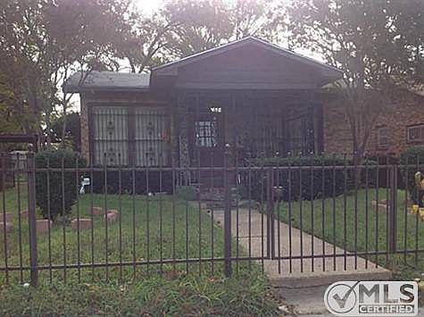 1st image of 2534 Elsie Faye Heggins St