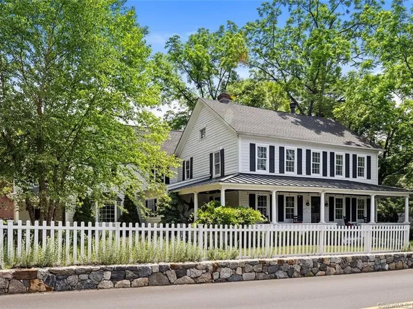 129 Long Meadow Hill Road, Brookfield, CT 06804