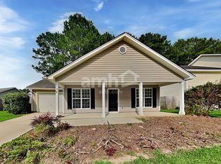 136 Trickle Dr, Summerville, SC 29483