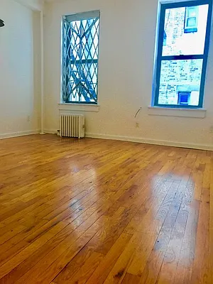 Rented by Keller Williams NYC | media 18
