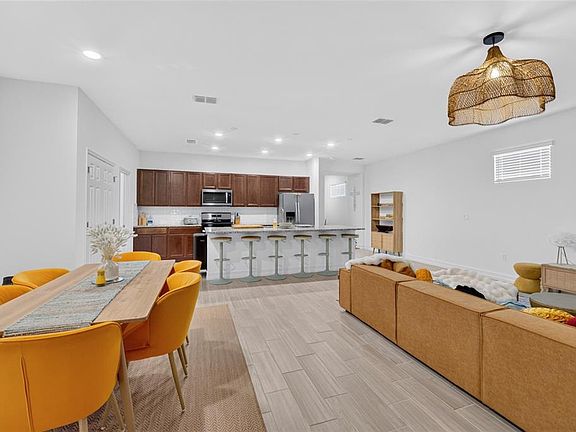 5th image of 3231 NW 52ND AVENUE ROAD