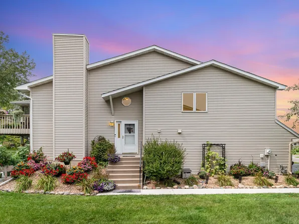 6799 Thames Rd, Woodbury, MN 55125