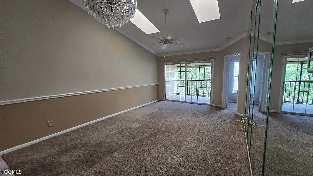 2 bed, 2.0 bath, 909 sqft, $1,650 — Photo 3