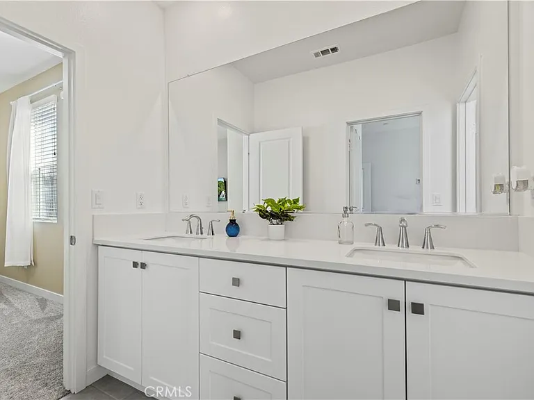 27005 Hummingbird Ln — Photo 34