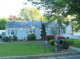 167 Fisher Ave, Piscataway, NJ 08854
