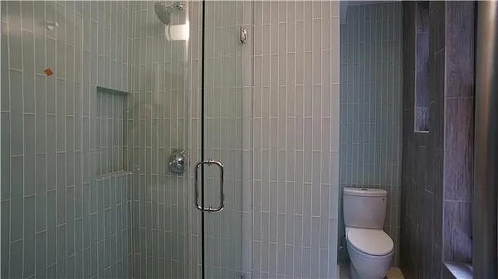 Rented by R New York | media 47