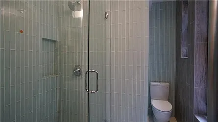 Rented by R New York