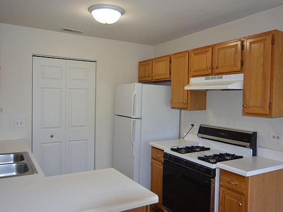 2nd image of 330 Wethington Dr Unit C
