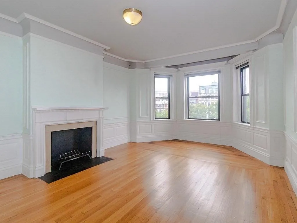 2 bed, 870 sqft, $3,000 — Photo 4
