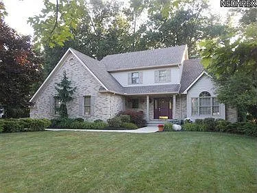 2065 Brittainy Oaks Trl NE photo 1
