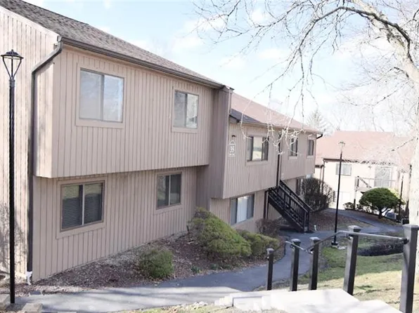 3502 Fox Ln, Poughkeepsie, NY 12603