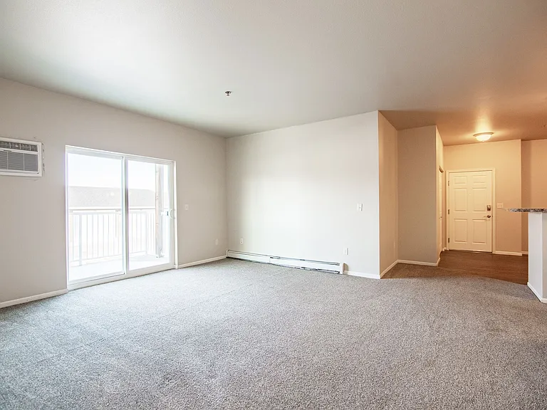 Eaglebrook at Prairie Grove Apartments — Photo 11