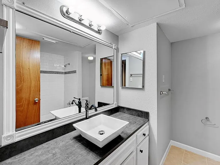 1601 Faro Dr #1003 — Photo 24