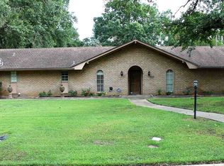 1802 Chestnut Ln, Longview, TX 75604