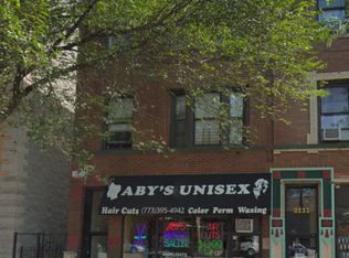 3233 W Fullerton Ave APT 1R, Chicago, IL 60647