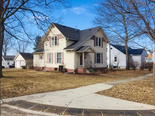 428 Oak St, Hudson, MI 49247