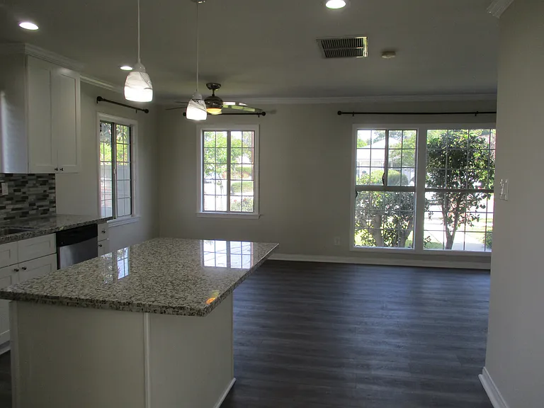 17630 Cantara St — Photo 2