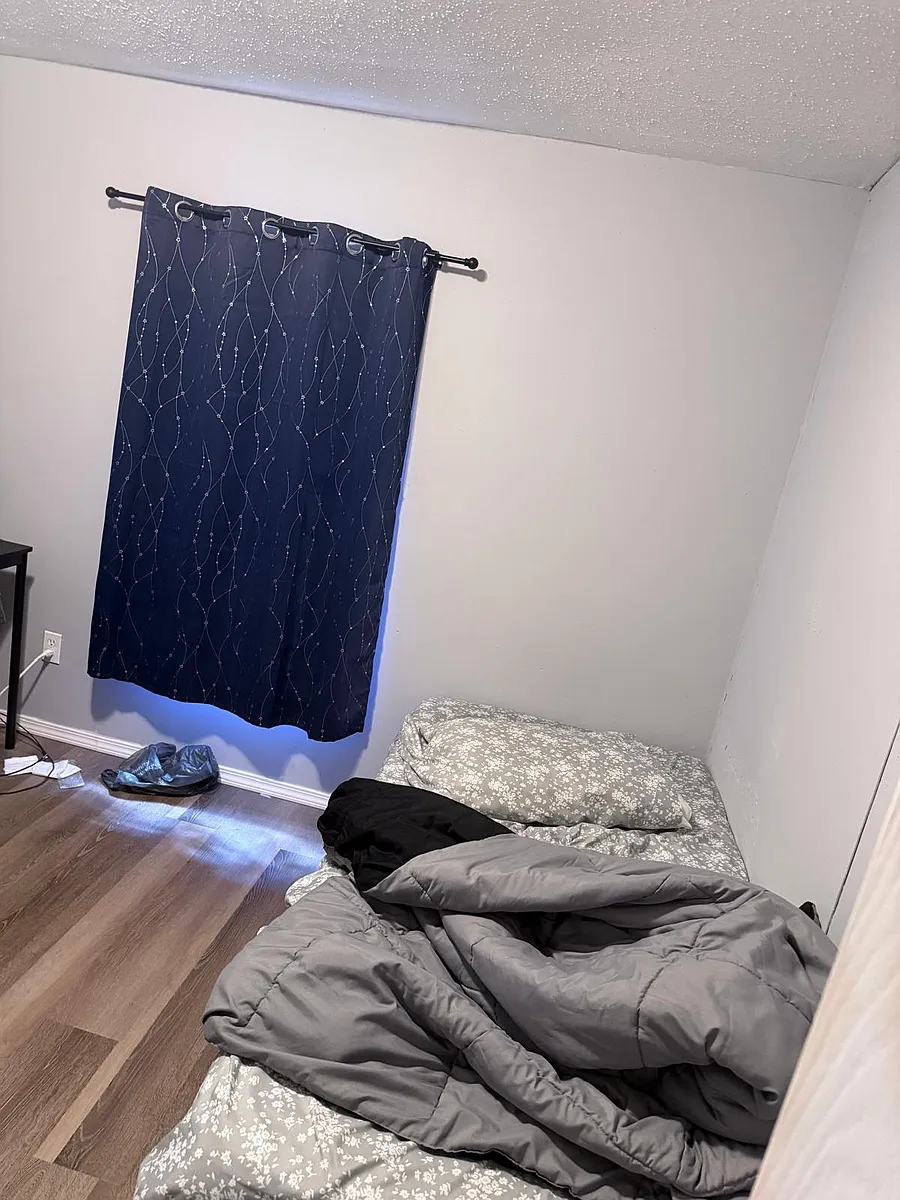 Room 2 - 24862 Shady Oaks Blvd