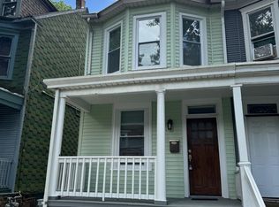 1827 Boas St, Harrisburg, PA 17103
