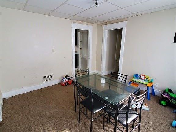 4th image of 133 Esser Ave