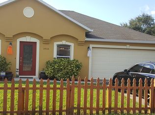 1918 Manatee Dr, Poinciana, FL 34759