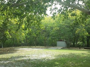 541 S Stewart St, Azle, TX 76020