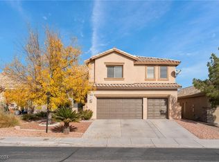8216 Valley Stream Ave, Las Vegas, NV 89131