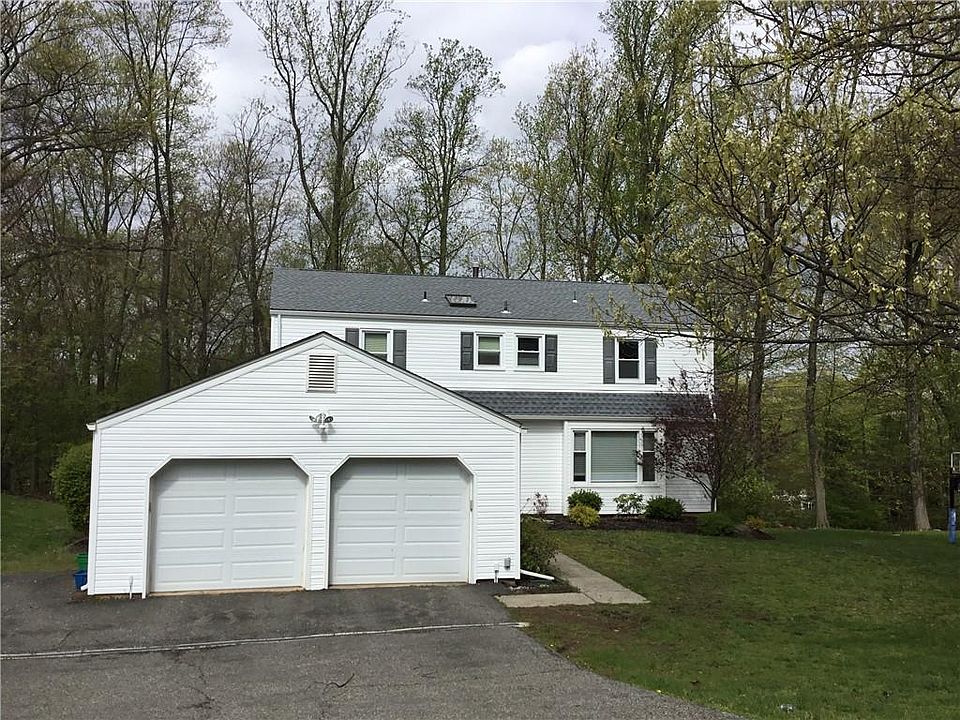 1st image of 17 Burlington Avenue