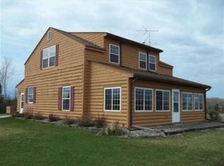 39827 Cloverdale Rd, Nashwauk, MN 55769