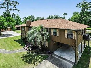 38 Good St, Bay Saint Louis, MS 39520