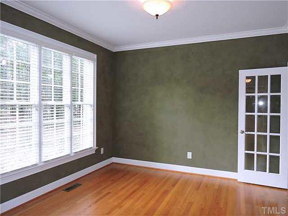 5th image of 7003 Old Trail Dr