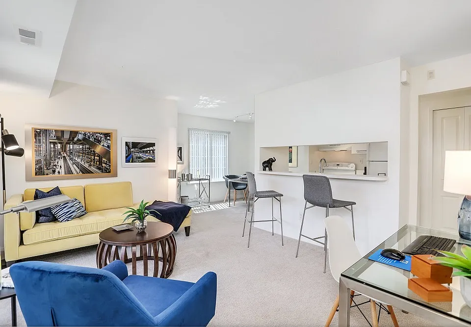 Saddle Creek Apartments
