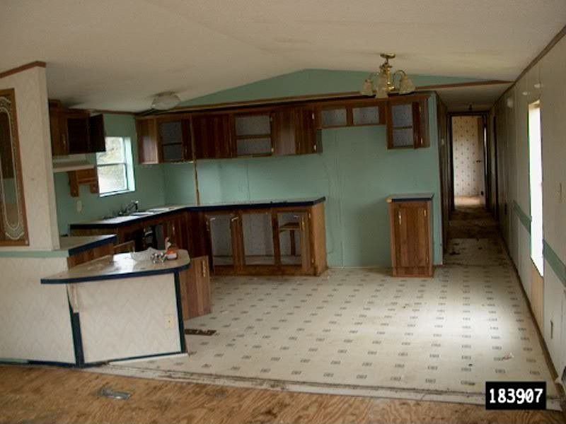 2nd image of 9071 Hall Rd