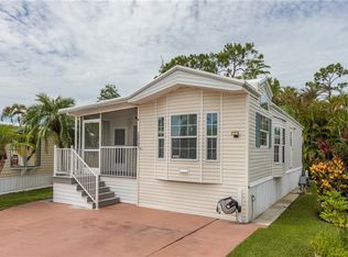 10937 Ground Dove Cir, Estero, FL 33928