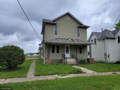119 NW 5th Ave, Minnesota Lake, MN, 56068