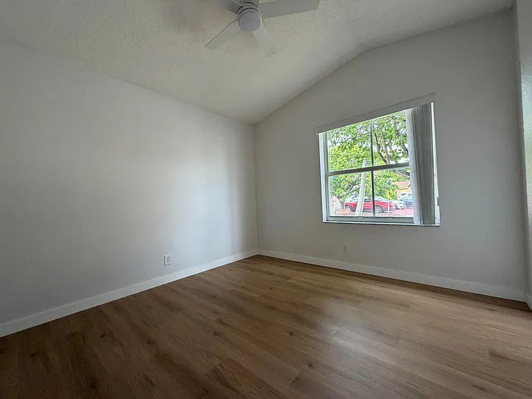 3386 Treasure Ln — Photo 23