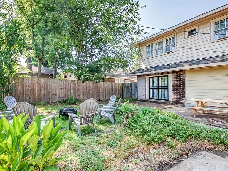 2385 Parkway Pl — Photo 9