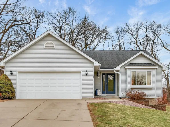 305 Arbor Hills Circle, Eau Claire, WI 54703