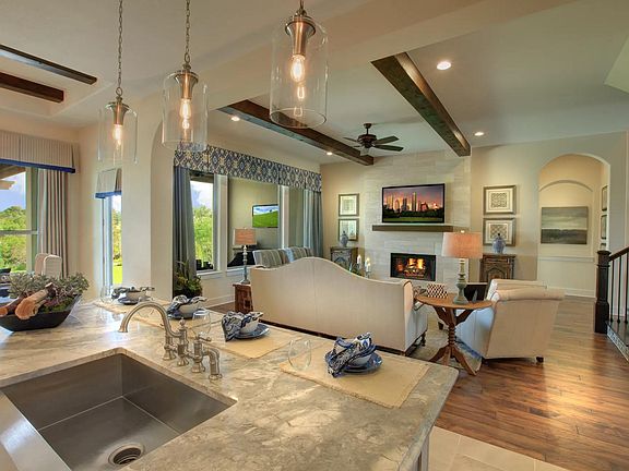 The Colinas II Kitchen