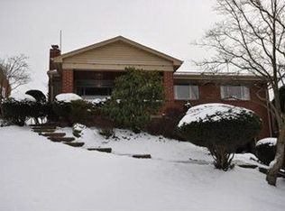 142 Woodhall Dr, Pittsburgh, PA