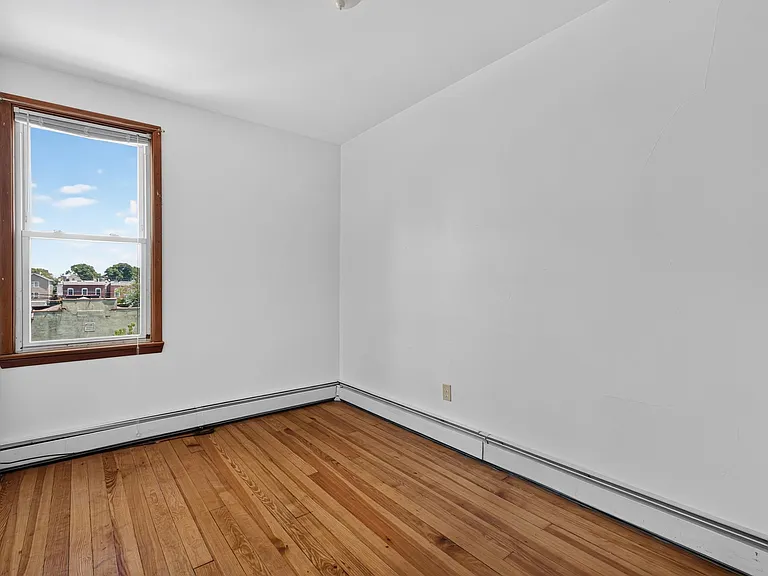 25 W 15th St #6 — Photo 5