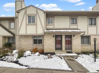 1947 Rockdale Dr #33, Columbus, OH 43229