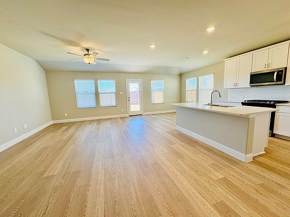 3rd image of 1093 Eagle Run Ln