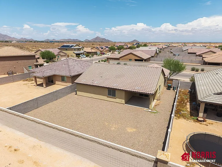 2577 N Agave Ln — Photo 40