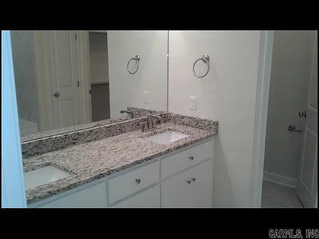 120 Nantucket Loop — Photo 10