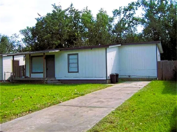 1833 Oriole Dr, League City, TX 77573
