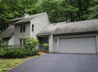 3 Beechridge Rd, Clifton Park, NY 12065