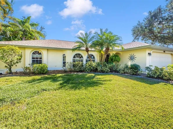 552 McCabe St, Pt Charlotte, FL 33953