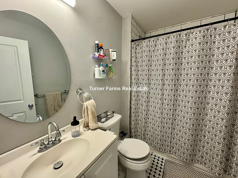 38 Crescent Ave #3A — Photo 19