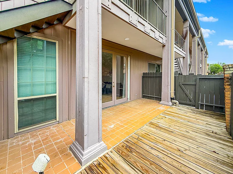 7707 Broadway St #6A — Photo 16